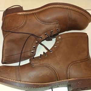 Red Wing boots (Amber)